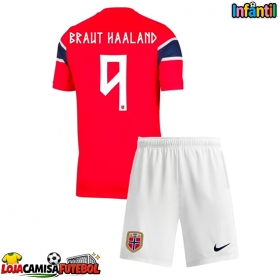 Camisa de Futebol Noruega Erling Haaland #9 Equipamento Principal Infantil Mundo 2026 Manga Curta (+ Calças curtas)